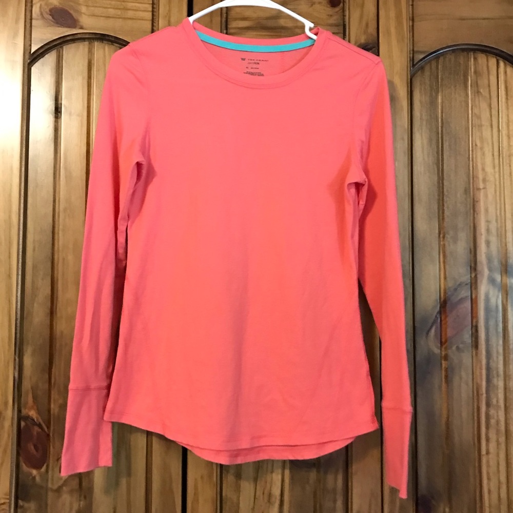 Women’s Tek Gear Dry Tek long sleeve shirt size XS